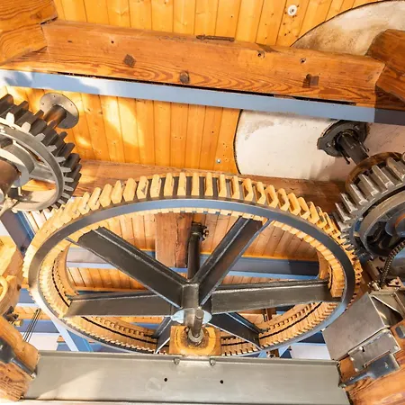 Windmuehle Betty An Der Nordsee